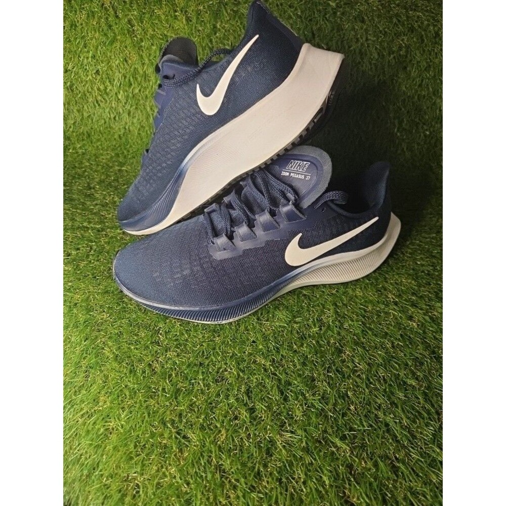 Size 7 - Nike Air Zoom Pegasus 37 Obisdian